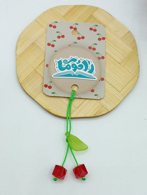 آویزک مکعبی قرمز مهره شماره 10